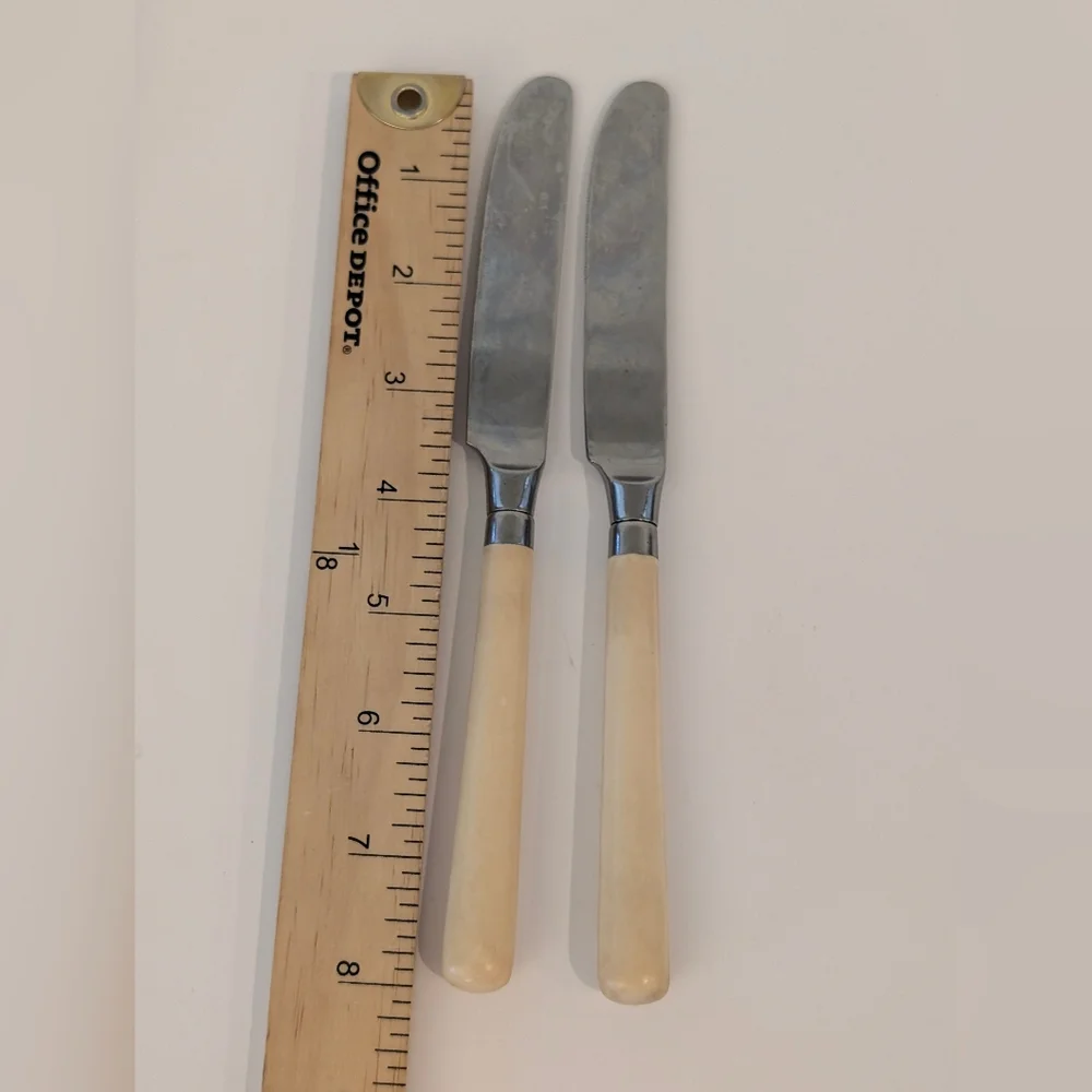 Stanley Roberts SPECTRUM Ivory Stainless Set Of 8 Teaspoons Tablespoons Knives